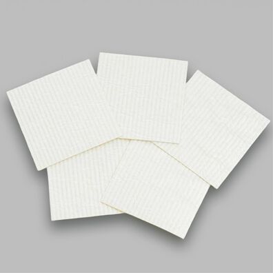 iellio（イエリオ）の「吸着すべり止めシート５枚入り（その他日用品・趣味雑貨）」