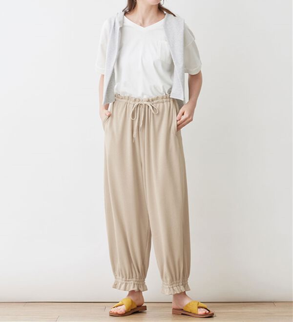 Viola e Viola（ヴィオラ エ ヴィオラ）の「やわらかパイル裾フリルゆるパンツ（その他パンツ）」｜詳細画像