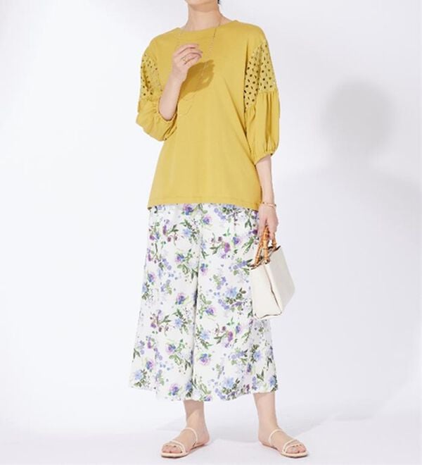 BELLUNA（ベルーナ）の「〈日比谷花壇〉ドロスト使いワイドパンツ（その他パンツ）」｜詳細画像