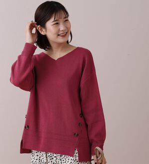 BELLUNA（ベルーナ）の「ミラノリブサイドボタン使いプルオーバー（ニット・セーター）」｜コーラル