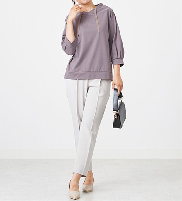 BELLUNA（ベルーナ）の「ヒンヤリ綿混ワイドネックプルオーバー（カットソー）」｜詳細画像