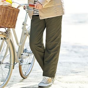 BELLUNA（ベルーナ）の「はっ水！裏シャギーあったか防寒パンツ（その他パンツ）」｜カーキ