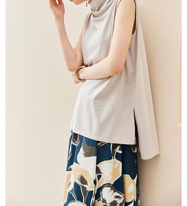 RANAN（ラナン）の「スリーブレスハイネックプルオーバー（カットソー）」｜詳細画像