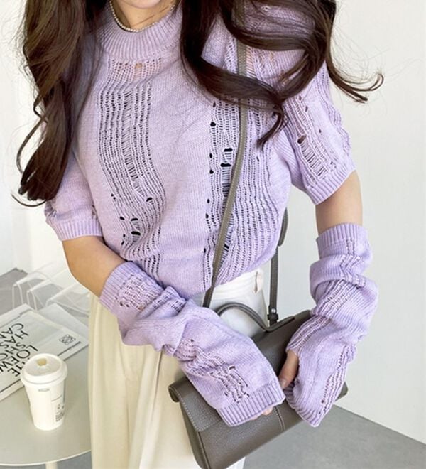 GeeRA（ジーラ）の「透かし編アームウォーマー付ニット（ニット・セーター）」｜ラベンダー