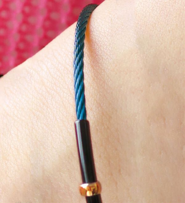 ルフラン（ルフラン）の「＜サルバトーレベルサーニ＞ブレスレット（ブレスレット・バングル）」｜ネイビー