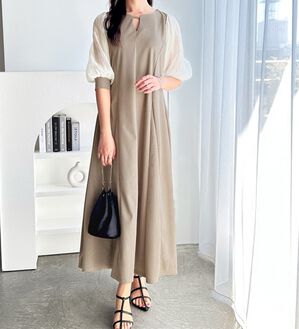 GeeRA（ジーラ）の「袖楊柳シアー美ラインワンピース（カットソーワンピース）」｜モカベージュ