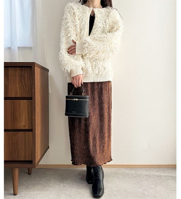 GeeRA（ジーラ）の「すっきり見え！ベロアプリーツロングスカート（ロングスカート）」｜詳細画像