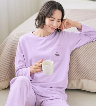 LAVIENNE（ラヴィエンヌ）の「【着るだけ疲労回復！】リカバリーウェア＜ネコロビ＞（パジャマ・ルームウェア）」