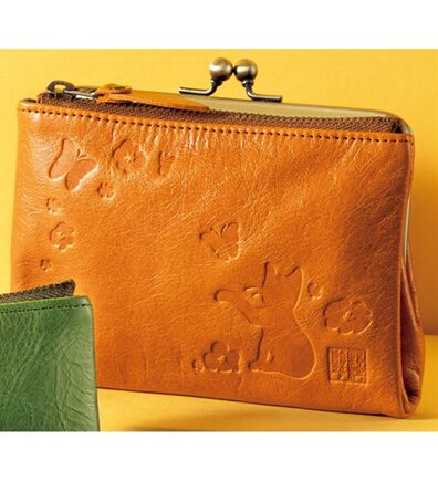 BELLUNA（ベルーナ）の「本革がま口折財布（財布・パスケース）」