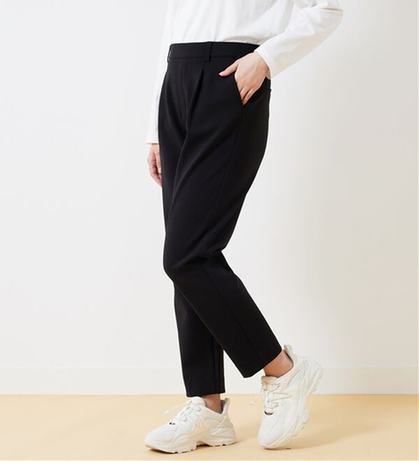 BELLUNA（ベルーナ）の「ツイルジャージー素材テーパードパンツ（テーパードパンツ）」｜詳細画像