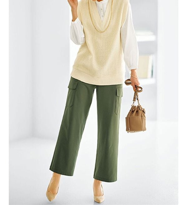 BELLUNA（ベルーナ）の「とろみ素材きれい見えカーゴパンツ（その他パンツ）」｜詳細画像