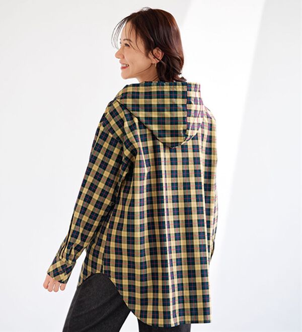 BELLUNA（ベルーナ）の「ゆったり楽ちん！ラフゆるシャツパーカー（シャツ）」｜ベージュチェック