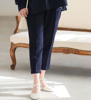 A HAPPY MARILYN（アハッピーマリリン）の「【Ｌ～６Ｌ】Ｒｉｎ 低身長さん高身長さん対応 私サイズで綺麗が叶う 選べる身長別 スラっと美脚ストレッチテーパードパンツ（テーパードパンツ）」｜ネイビー