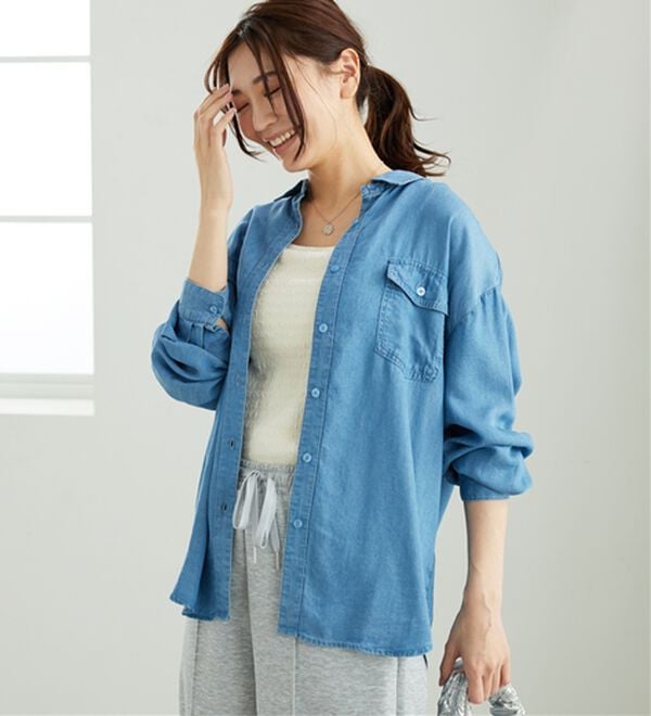 BELLUNA（ベルーナ）の「デニム素材ポケット付ゆったりシャツ（チュニック）」｜詳細画像
