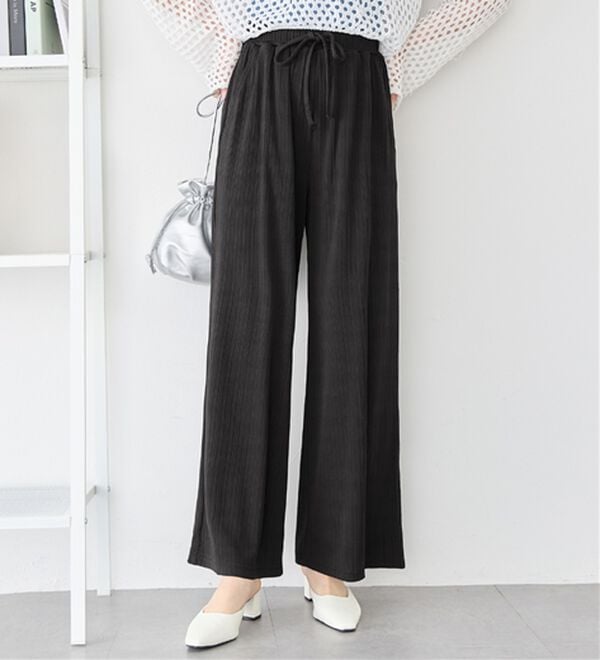alotta（アロッタ）の「【選べる丈】のびのびストレッチリブワイドパンツ（クロップドパンツ）」｜ブラック フルレングス丈