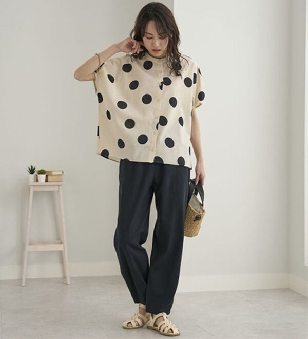 BELLUNA（ベルーナ）の「レーヨン麻入りゆったりワイドパンツ（フルレングスパンツ）」｜詳細画像