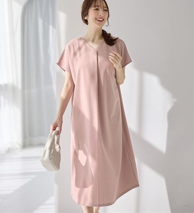 alotta（アロッタ）の「【４つの機能付】ひんやりフロントタックＶネックゆるワンピース（カットソーワンピース）」