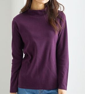 BELLUNA（ベルーナ）の「吸湿発熱ハイネックプルオーバー（カットソー）」｜ワイン