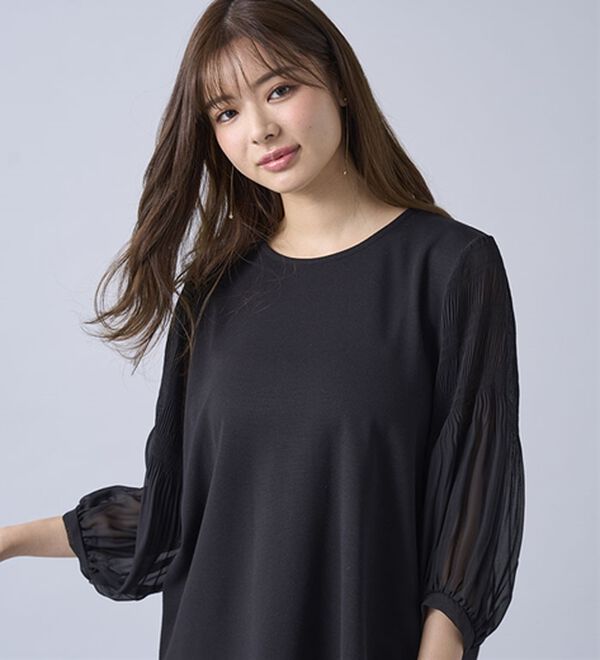 BELLUNA（ベルーナ）の「ヒンヤリ！プリーツ使いデザインプルオーバー（カットソー）」｜詳細画像