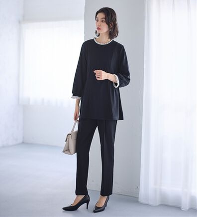 GeeRA（ジーラ）の「【２点セット】バイカラーフリル衿ブラウスセットアップ（その他スーツ）」