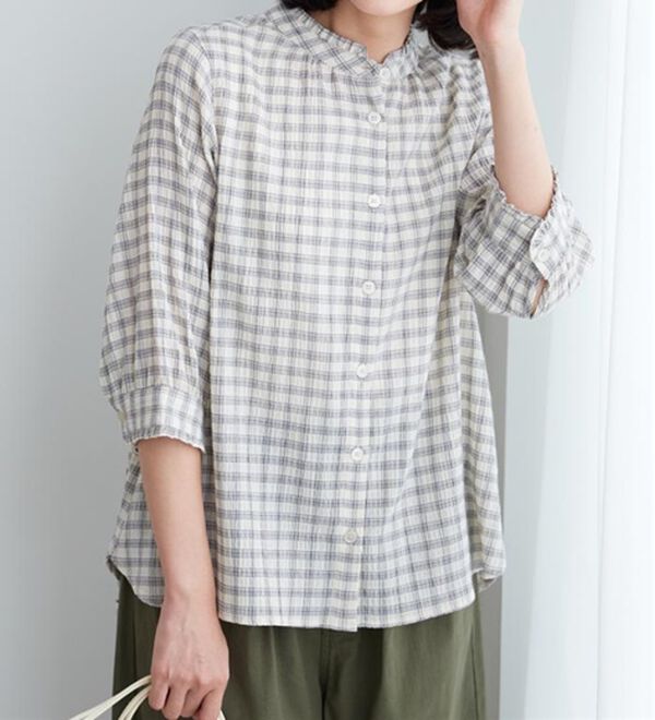 BELLUNA（ベルーナ）の「【お気軽シャツ】ぽこぽこ素材衿＆袖フリルデザインブラウス（ブラウス）」｜詳細画像