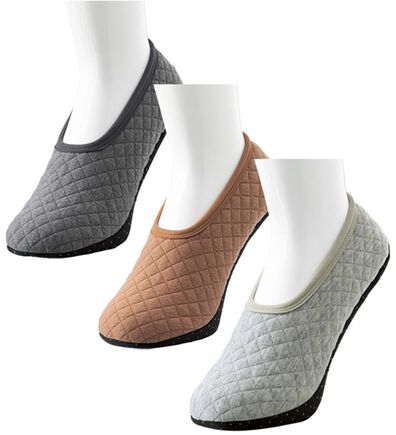 LAVIENNE（ラヴィエンヌ）の「【３足組】脱げにくくて便利なキルトソックス（靴下・ストッキング）」