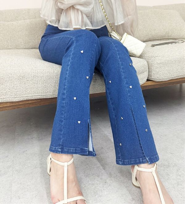 GeeRA（ジーラ）の「ハートスタッズ付フレアーパンツ（フルレングスパンツ）」｜詳細画像