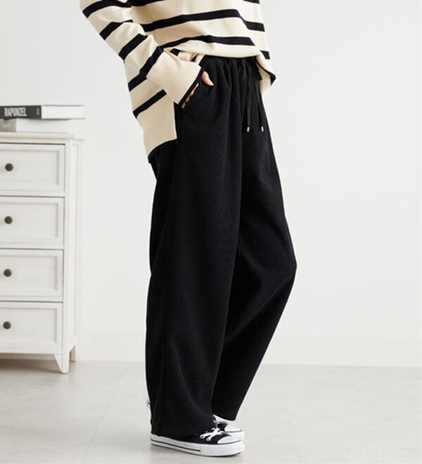 BELLUNA（ベルーナ）の「なめらかコーデュロイワイドパンツ（ワイドパンツ・ガウチョ）」｜詳細画像