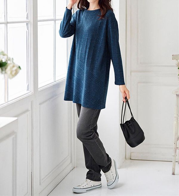 BELLUNA（ベルーナ）の「杢調ランダムテレコ切替チュニック（チュニック）」｜詳細画像