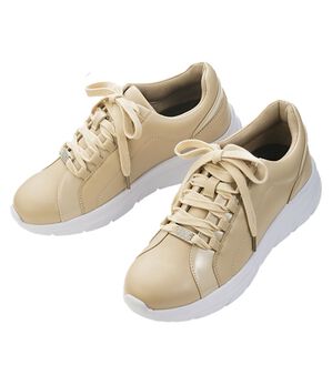 ルフラン（ルフラン）の「４Ｅエナメル切替美脚見せスニーカー（スニーカー）」｜ピンクベージュ