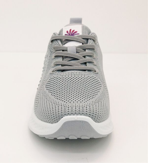 BELLUNA（ベルーナ）の「手を使わずに履けるニットスニーカー（スニーカー）」｜詳細画像