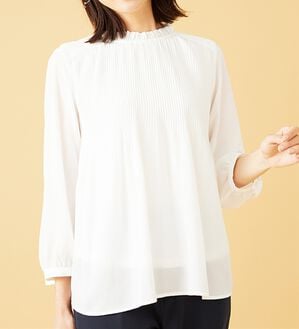 BELLUNA（ベルーナ）の「〈セレモニースタイル〉細プリーツデザインブラウス（ブラウス）」｜オフ白