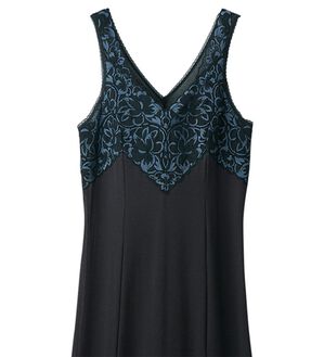 「レースがお洒落な綿混スリップ（肌着・インナーウェア）」｜ブラック65cm丈