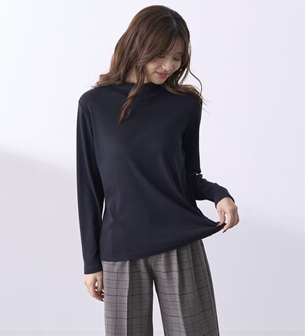 BELLUNA（ベルーナ）の「綿混リブハイネックプルオーバー（カットソー）」｜詳細画像