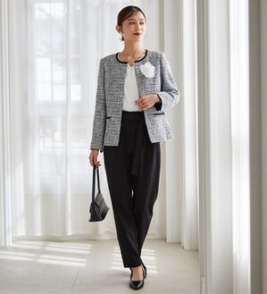 RANAN（ラナン）の「【４点セット】入学式卒業式に！選べるボトムスーツセット（パンツスーツ）」｜ﾓﾉﾄｰﾝ(ﾎﾜｲﾄﾌﾞﾗｳｽ／ﾃｰﾊﾟｰﾄﾞ)