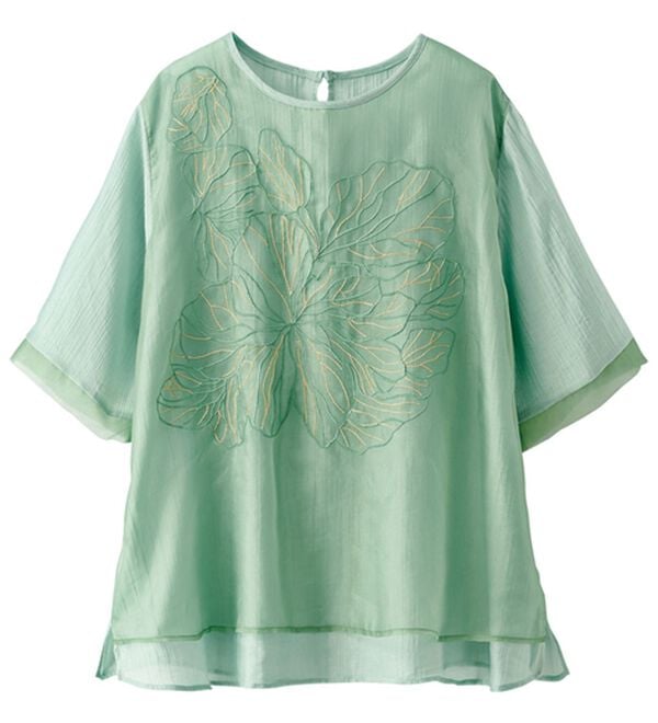 BELLUNA（ベルーナ）の「涼やかな透け感花柄刺しゅうブラウス（ブラウス）」｜詳細画像