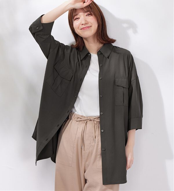 Viola e Viola（ヴィオラ エ ヴィオラ）の「ゆるシルエットシャツ（シャツ）」｜ダークグレー