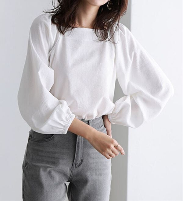 Pierrot（ピエロ）の「スクエアネックボリュームブラウス（ブラウス）」｜オフホワイト