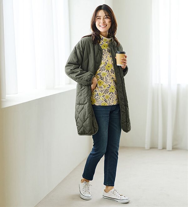 LAVIENNE（ラヴィエンヌ）の「【薄いのに暖かい】薄手ストレッチフリースのプリントハイネック長袖（ニット・セーター）」｜詳細画像