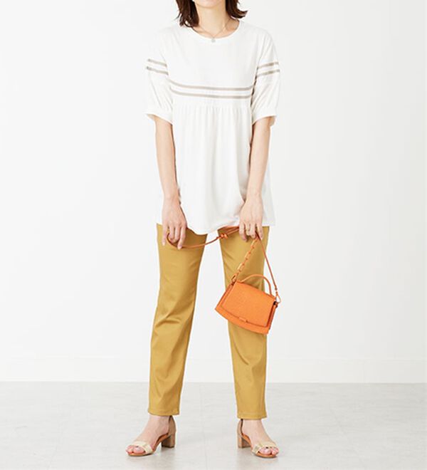 BELLUNA（ベルーナ）の「【Ｌａｇｒｉｌｕａ】配色ライン使いカットソーチュニック（チュニック）」｜詳細画像