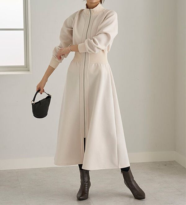 BELLUNA（ベルーナ）の「【ＳＭＡＲＴ　ＥＣＯ　ＪＥＲＳＥＹ】リブ切替ワンピース（ロングワンピース）」｜詳細画像