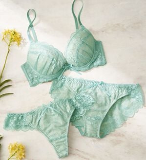 YU'NOW（ユナウ）の「【３点セット】ヌーディーレースブラ＆ショーツ＆Ｔバック（ブラジャー＆ショーツセット）」｜詳細画像