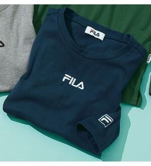「＜フィラ＞ワンポイント刺しゅうＴシャツ（メンズカットソー）」｜ネイビー(長袖)