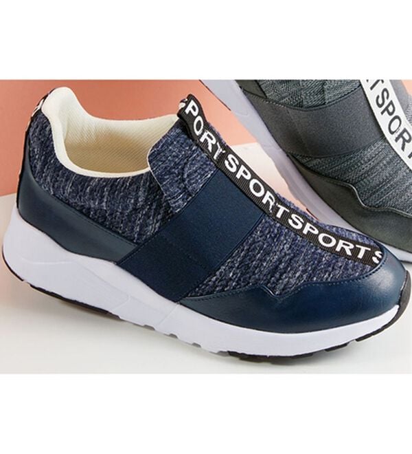 BELLUNA（ベルーナ）の「軽量ニットスポーツロゴスニーカー（スニーカー）」｜ネイビー