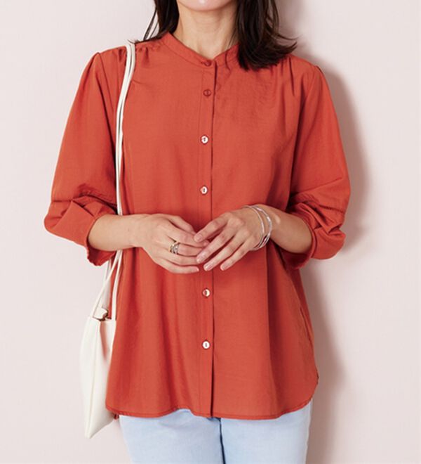 BELLUNA（ベルーナ）の「エアリービンテージ素材レース使いブラウス（ブラウス）」｜オレンジ