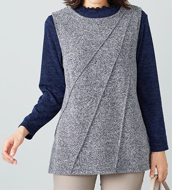 BELLUNA（ベルーナ）の「ブークレ素材タックデザインアンサンブル（アンサンブル）」｜詳細画像