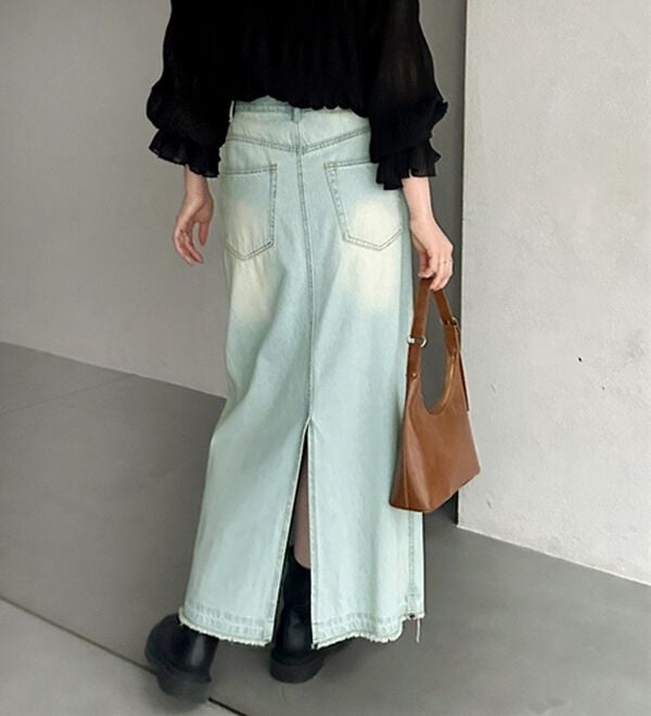 GeeRA（ジーラ）の「バックスリットデニムロングスカート（ロングスカート）」｜詳細画像