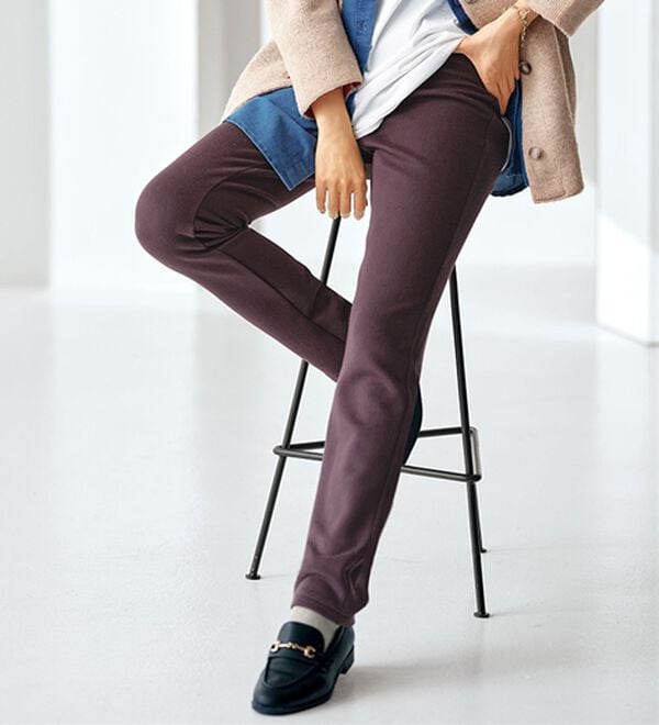 BELLUNA（ベルーナ）の「【Ｐｒｉｍａ　Ｆｉｔ　Ｐａｎｔｓ】裏ベロアストレッチ素材レギンスパンツ（フルレングスパンツ）」｜ワインブラウン