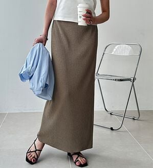 GeeRA（ジーラ）の「セルフカット美脚魅せタイトスカート（ロングスカート）」｜モカブラウン