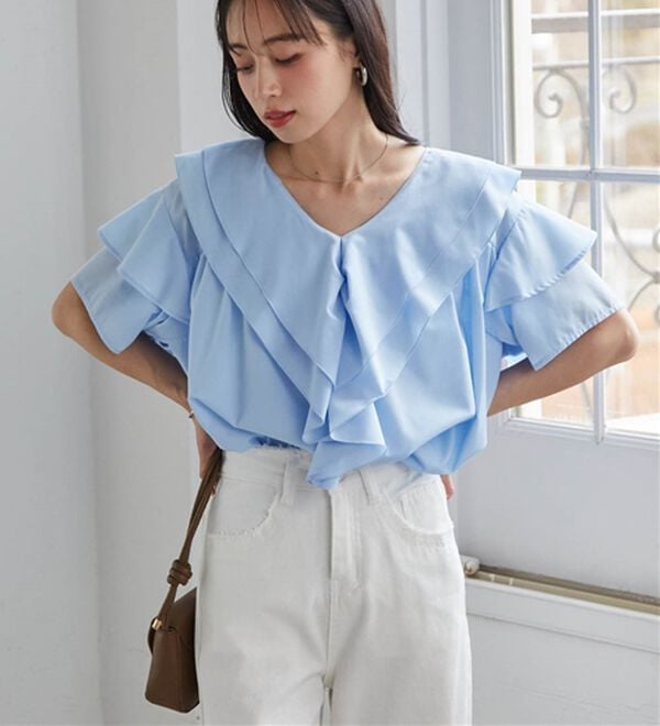 RANAN（ラナン）の「ビッグカラーフリルハーフスリーブブラウス（シャツ）」｜詳細画像